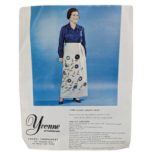 Rare Vintage Mod Floral YVONNE CALIFORNIA Crewel Embroidery Wrap Maxi Skirt Kit!